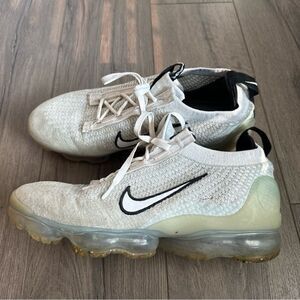 Nike Air VaporMax 2021 Flyknit Monochrome Size 9